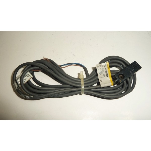 Inductive Proximity Sensor, TL-W3MB1, Omron, Made in Japan